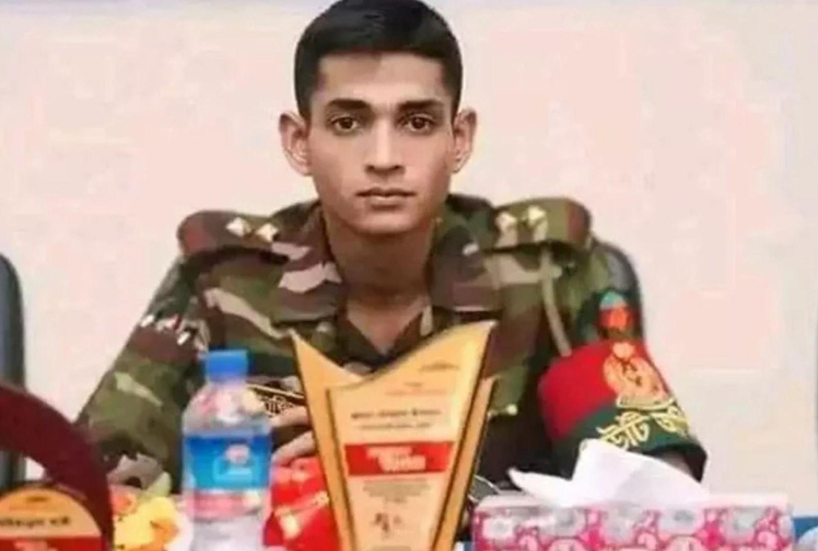 সেনা কর্মকর্তা তানজিম সারোয়ার হত্যা মামলা: ৪ জনের মৃত্যুদণ্ড, ৫ জনের যাবজ্জীবন