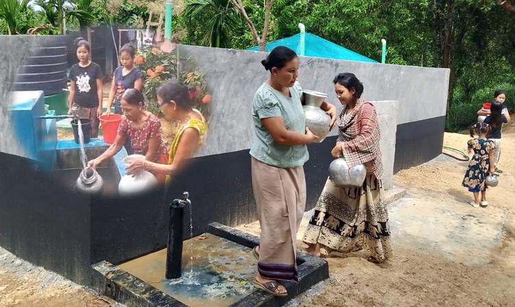 বান্দরবানের রুমায় সেনাবাহিনীর উদ্যোগে ১ লক্ষ লিটার ধারণক্ষমতার ওয়াটার রিজার্ভার স্থাপন